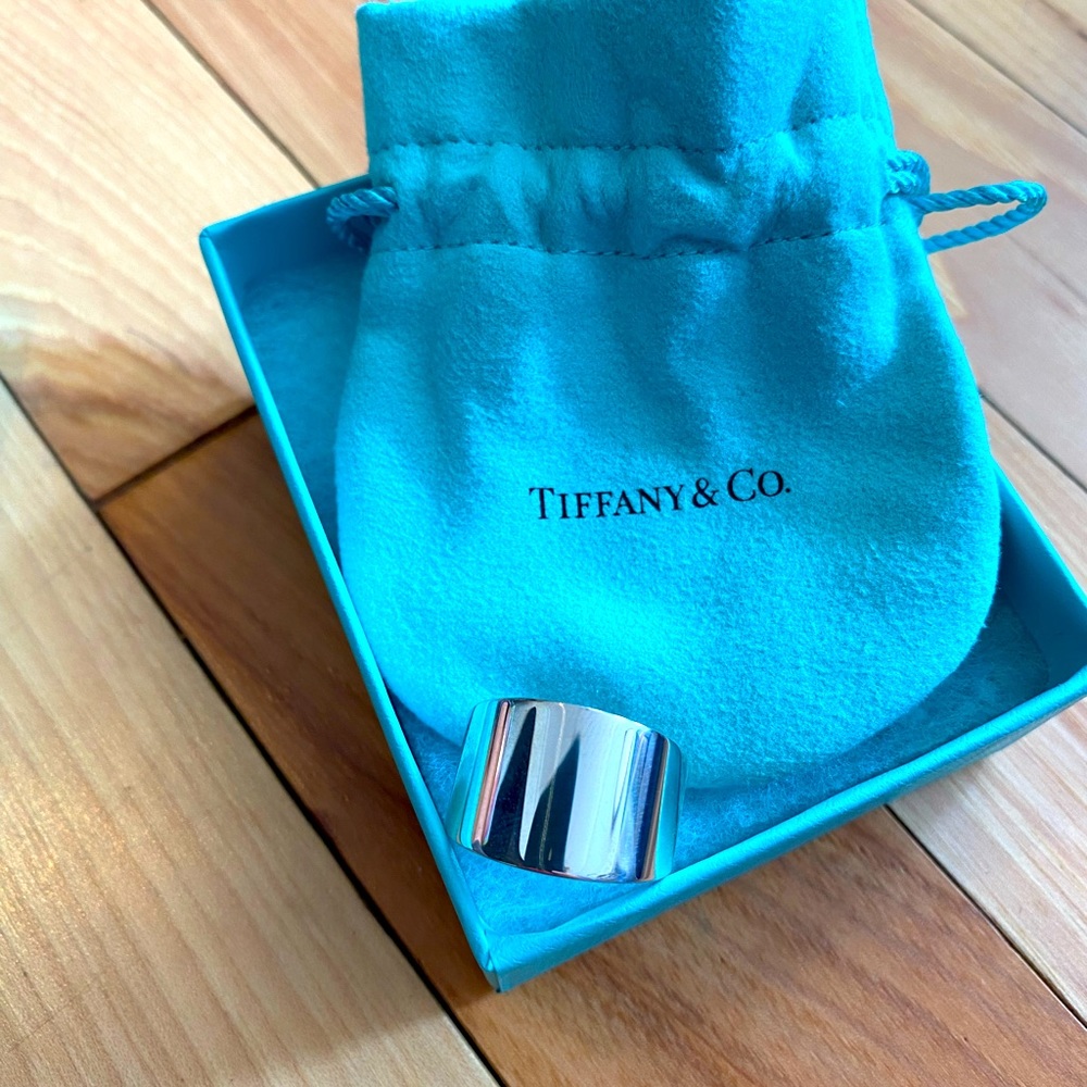 Tiffany & Co wide flared sterling silver ring NIB size 6